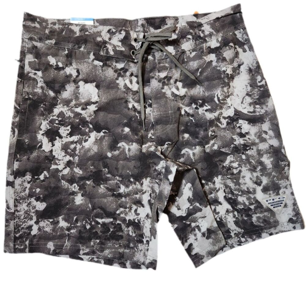 Columbia PFG Offshore III Board Shorts Men’s 32 Camo